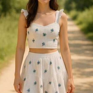 Kirious Los Angeles Boho 2-Piece Set Floral Eyelet Crop Top & Mini Shorts Large